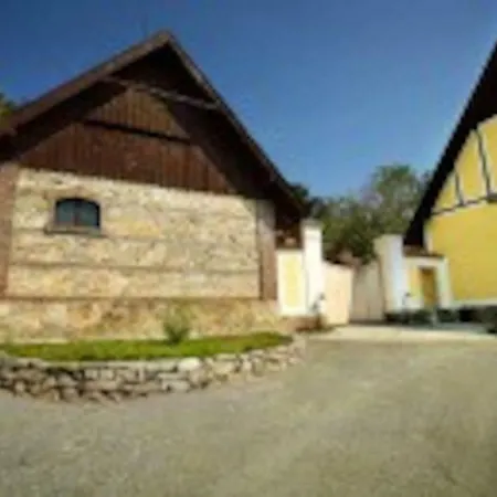 Schwarzenberská Myslivna Jaronín Kremze
