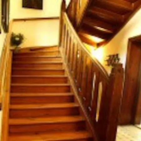 Villa Schwarzenberská Myslivna Jaronín Kremze